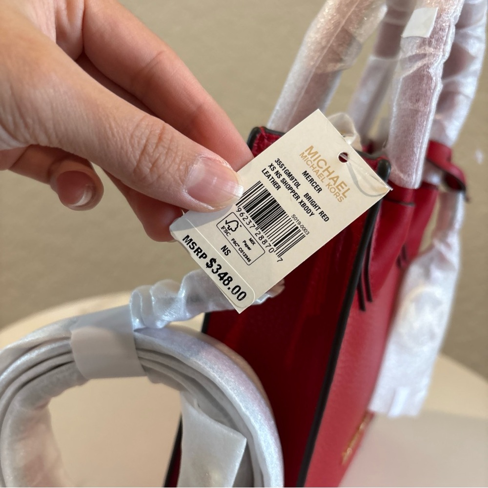 NWT Michael Kors Bright Red Leather Shopper Crossbody Bag - Picture 3 of 9